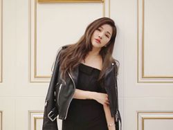 Masih Cantik Seperti ABG, Tebak Usia Wanita Ini?