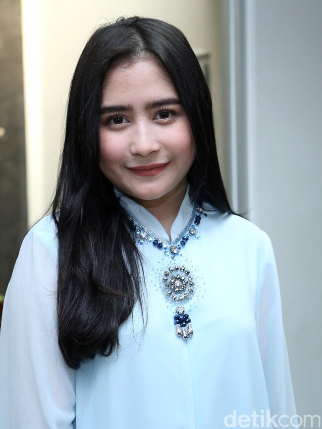Prilly Latuconsina. Foto: Hanif Hawari/detikHOT
