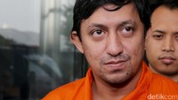 Sebelumnya, Fahd tak berkomentar banyak setelah menjalani pemeriksaan. Dia hanya membenarkan berkas perkaranya telah lengkap.