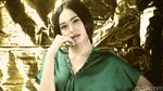 Atiqah Hasiholan Lahiran, Laudya Cynthia Bella Bercadar