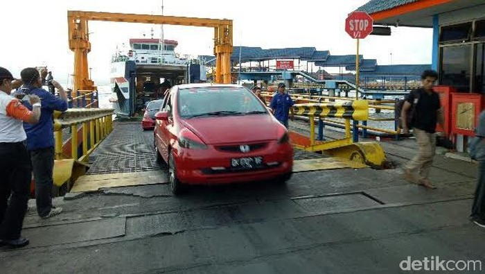 Pemudik dari Bali ke Jawa Mengalami Penurunan