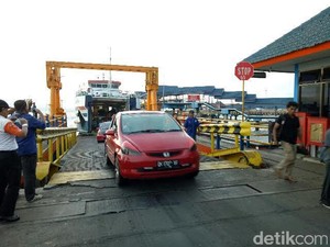 Pemudik dari Bali ke Jawa Mengalami Penurunan