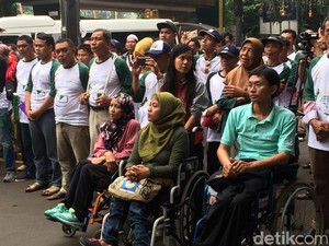 Djarot Tak Hadir, Walkot Jakpus Lepas Mudik Penyandang Disabilitas