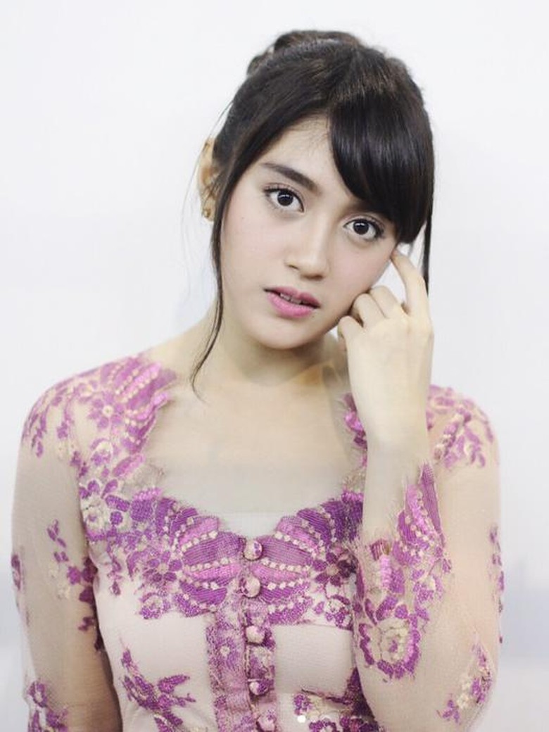Resmi Keluar dari JKT48, Akun Twitter Nabilah Sudah Tidak Aktif Resmi Keluar dari JKT48, Akun Twitter Nabilah Sudah Tidak Aktif