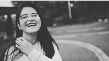 I said YES.. tulis Kahiyang lewat akun @ayanggkahiyang, seperti dikutip detikINET, Sabtu (24/6/2017). Foto: Instagram Kahiyang Ayu