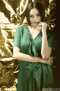 Klarifikasi Menantu Ovy '/rif' Hamil Sebelum Nikah, Nikita Willy Dihadiahi Apa?