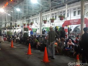 Ekonom: Pemerintah Seharusnya Tegas Cegah Mudik