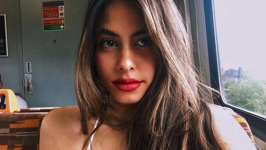 Mudik Ke Indonesia, Valerie Thomas Makin Seksi