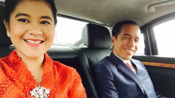 Kahiyang bersama ayahnya yang kebetulan jadi orang nomor satu di negeri ini. Foto: Instagram Kahiyang Ayu