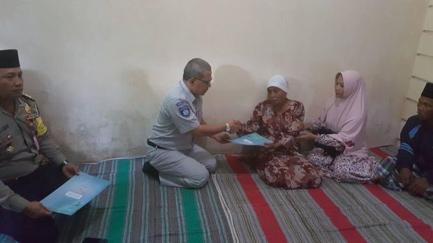 4 Korban Kecelakaan di Probolinggo Dapat Santunan dari Jasa Raharja