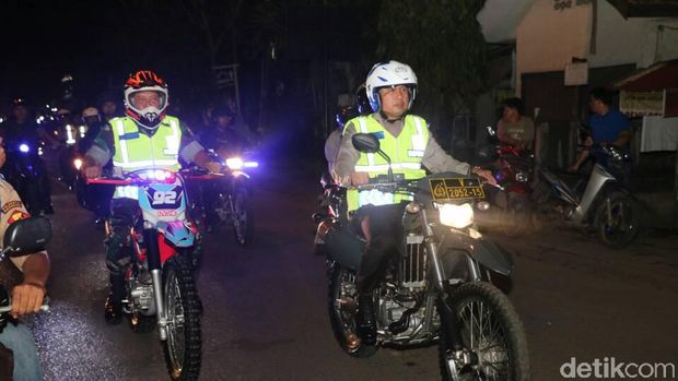 Kapolda Sumsel dan Pangdam Pantau Takbiran di Palembang