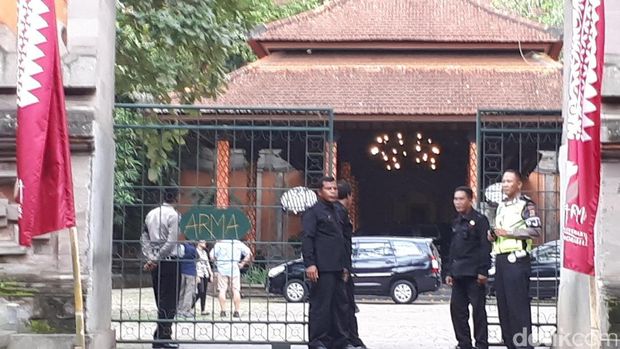 Obama liburan di Bali.