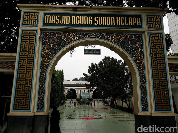 Ada Tas Mencurigakan Masjid Sunda Kelapa Tingkatkan Kewaspadaan