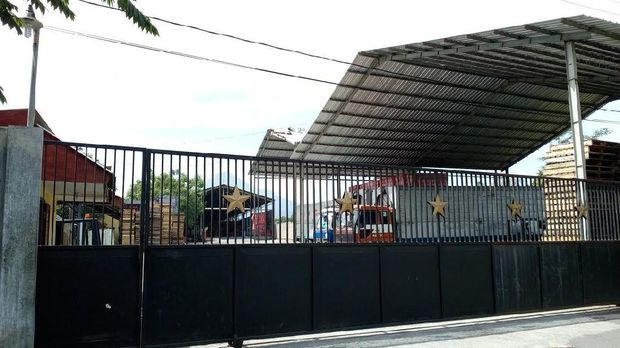 Kades Nono Tidur di Atas Uang Rp 1 M, Inikah Bisnisnya?
