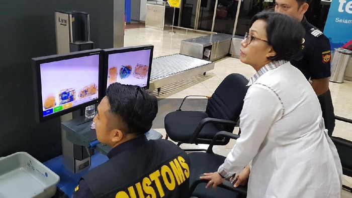 H-1 Lebaran, Sri Mulyani Sidak ke Bandara Cengkareng
