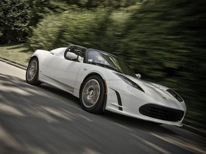 Performa Ganas Dari Mobil Tercepat Tesla