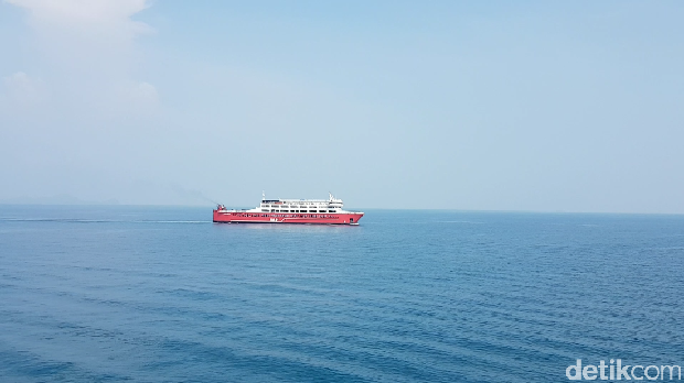 Pelabuhan Merak Catat Rekor Transaksi Saat Puncak Arus Mudik