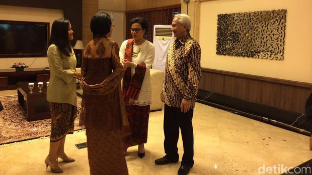 Cantiknya Sri Mulyani Saat Open House Lebaran