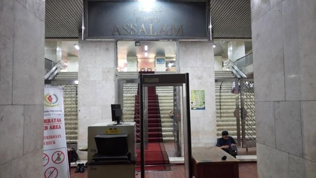 Jokowi akan masuk melalui pintu As-Salam Masjid Istiqlal untuk salat id