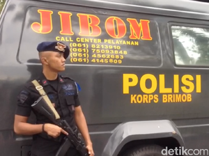 Polisi Sudah Kantongi Identitas Pelaku Teror Mapolda Sumut