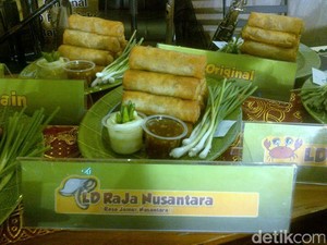 Sesampai di Semarang, Jangan Lupa Beli Lunpia