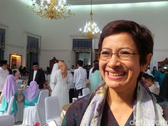 Nurul Arifin Siapkan Tageline Bandung Geulis, Bandung Bahagia