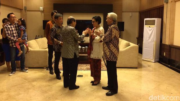 Cantiknya Sri Mulyani Saat Open House Lebaran