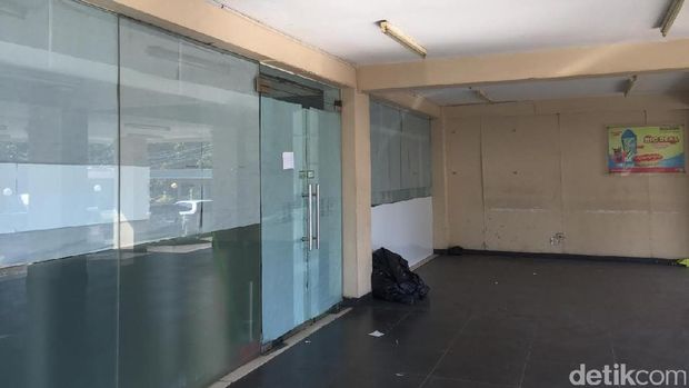 Begini Penampakan Sevel Bangkrut di Jakarta