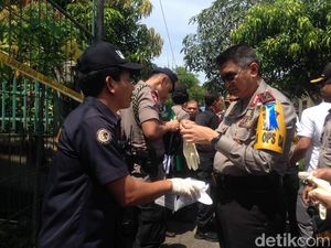 Buku Perang untuk Anak Disita dari Rumah Pelaku Teror Polda Sumut