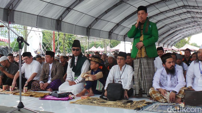 20 Ribu Umat Muslim Taipei Gelar Salat Id 20 Ribu Umat Muslim Taipei Gelar Salat Id