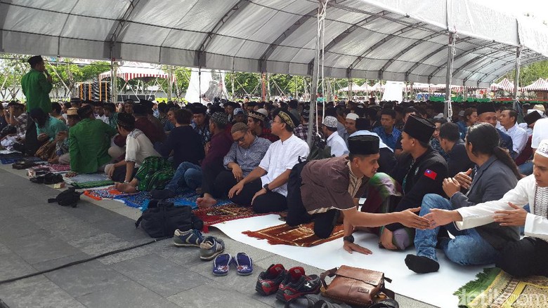Nama Jokowi Disebut, Tepuk Tangan TKI di Taiwan Membahana Nama Jokowi Disebut, Tepuk Tangan TKI di Taiwan Membahana
