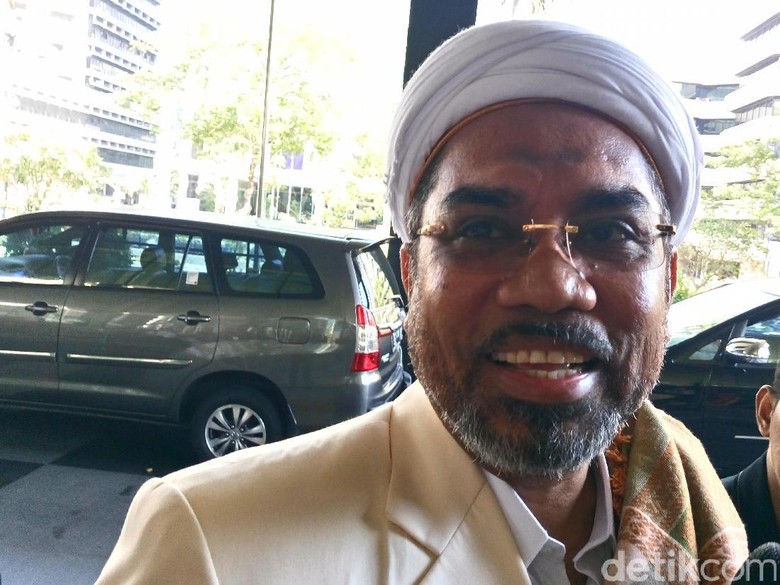 6 Fakta Ali Mochtar Ngabalin yang Fotonya Terbaring di RS Viral 6 Fakta Ali Mochtar Ngabalin yang Fotonya Terbaring di RS Viral
