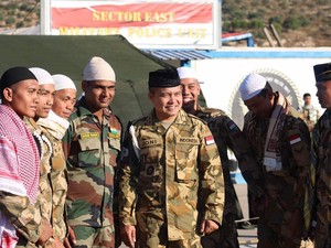 Saat Prajurit TNI di Lebanon Rayakan Lebaran Bersama Saddam Hussain
