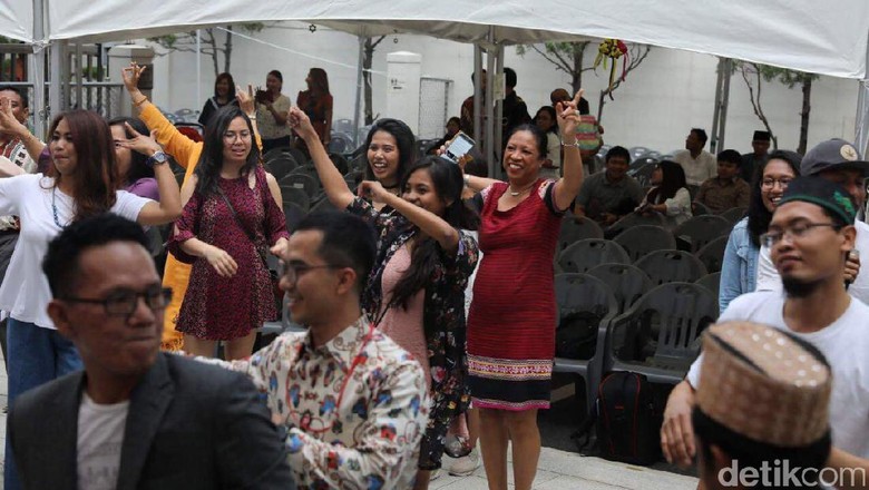Meriahnya Lebaran WNI di Korsel, Dangdutan hingga Poco-poco Meriahnya Lebaran WNI di Korsel, Dangdutan hingga Poco-poco