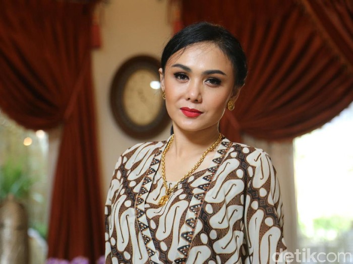 Yuni Shara