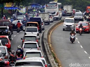 Jalur Nagreg Merayap di Hari Kedua Lebaran
