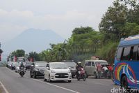 Kepadatan di wilayah Tutugan Leles Garut.