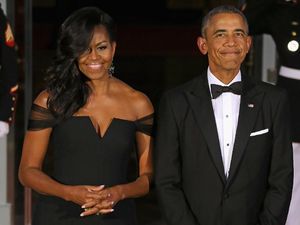 Perkenalkan, Ini Seniman yang Melukis Barack dan Michelle Obama