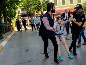 Parade Gay Turki Dibatalkan Pihak Berwenang