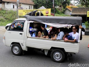 Mudik Pakai Mobil Bak Terbuka Bakal Ditilang Polisi