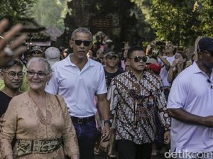 Bendesa Adat Tirta Empul: Obama Senang ke Sini