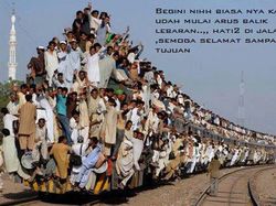 Meme Kocak Arus Balik Lebaran, Bukan Balikan ke Mantan