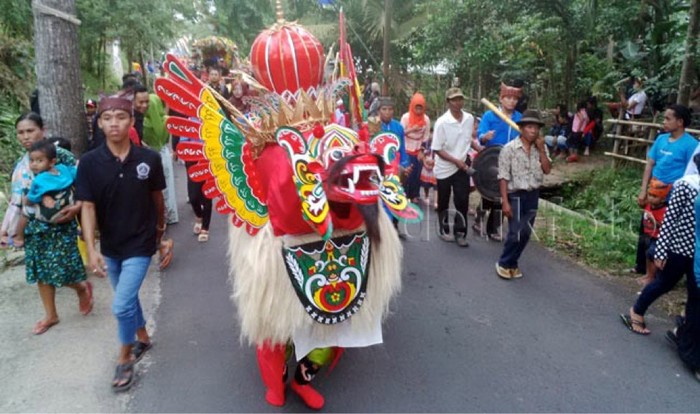 Menpar Arief Hadiri Parade Barong Ider Bumi di Banyuwangi