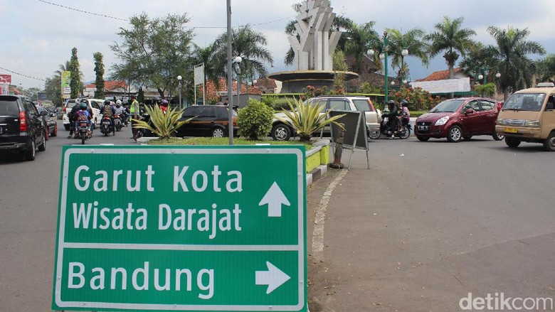Selama Mudik, Pemkab Garut Siapkan Alat Berat di Titik Rawan Bencana Selama Mudik, Pemkab Garut Siapkan Alat Berat di Titik Rawan Bencana