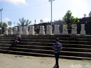 Wisatawan Mulai Padati Tebing Breksi, Prambanan Sleman