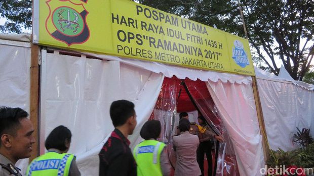  Wakapolda Metro Jaya Brigjen Suntana mendatangi kawasan wisata Taman Impian Jaya Ancol, Jakarta Utara, Selasa (27/6/2017)