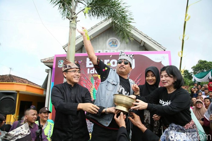 Mudik ke Banyuwangi, Menpar Ikuti Ritual Adat Barong Ider Bumi