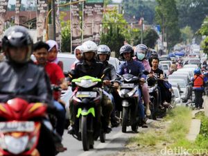Jelang Tahun Baru, Polisi Siaga di Jalur Wisata Ciwidey