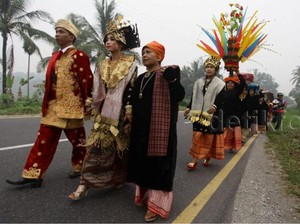 Genjot Wisman, Kemenpar Dukung Pesona Idul Fitri di Sawahlunto