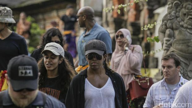 Michelle Obama di Pura Tirta Empul. 